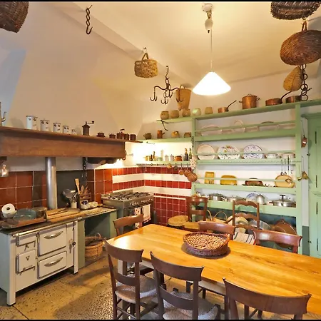 Maison Emile Teissier *